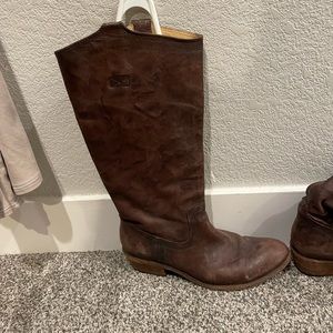 Frye Carson Boots size 9